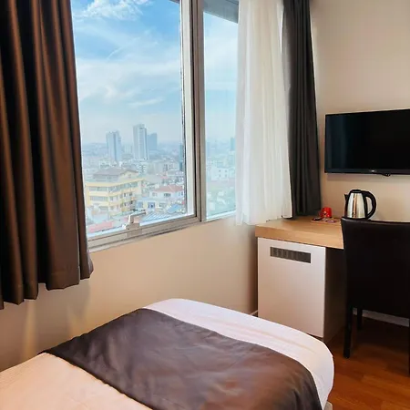 Tufad Prestige Boutique Hotell 3*