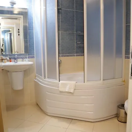 Tufad Prestige Boutique Hotel 3*