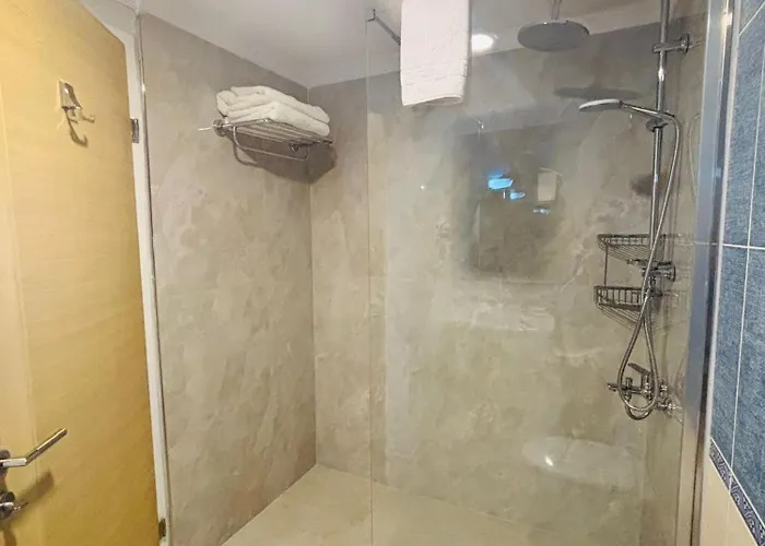 Tufad Prestige Boutique Hotell 3*