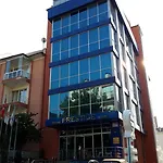 Tufad Prestige Boutique 3*